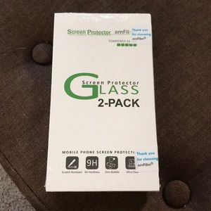 2 tempered glass screen protectors iPhone 8-7-6s-6